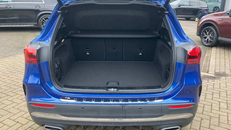 Mercedes-Benz GLA 220d 4Matic AMG Line Premium Plus 5dr Auto Diesel Hatchback